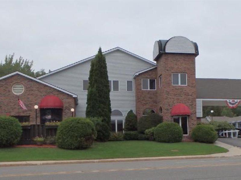 Americas Best Value Inn Saint-Ignace Extérieur photo